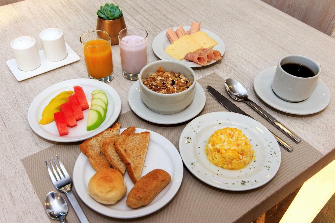 Hotel American Visa Tower Bogotá Dış mekan fotoğraf